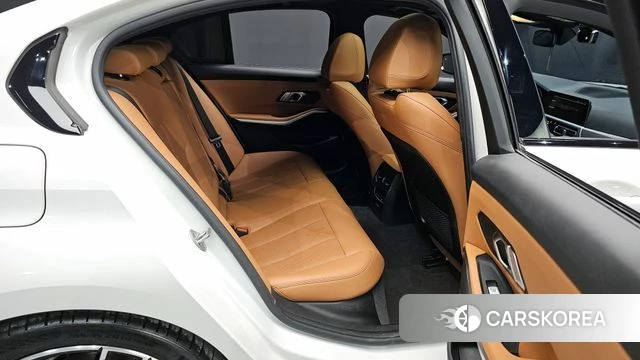 BMW 3 Series (G20) 2022 Белый из Кореи, фото 3