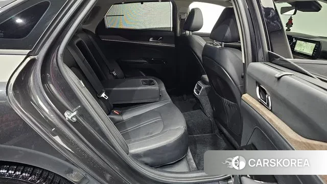 Kia K5 3rd generation 2023 Серый из Кореи, фото 3