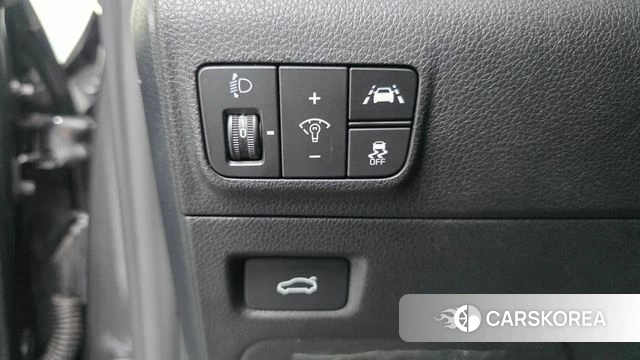 Kia K5 3rd generation 2023 Серый из Кореи, фото 3