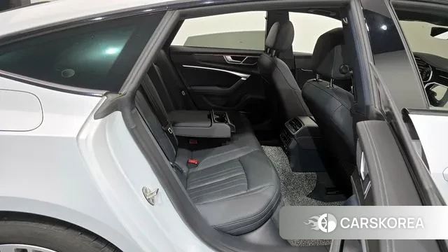 Audi A7 (4K) 2020 Белый из Кореи, фото 3