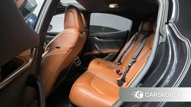 Maserati Ghibli 2018 Черный из Кореи, фото 3