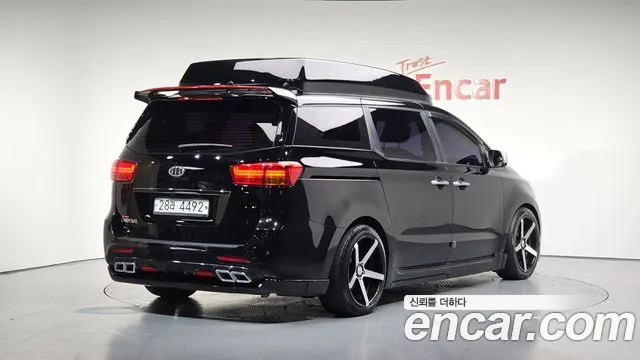 Kia All New Carnival 2018 Черный из Кореи, фото 3