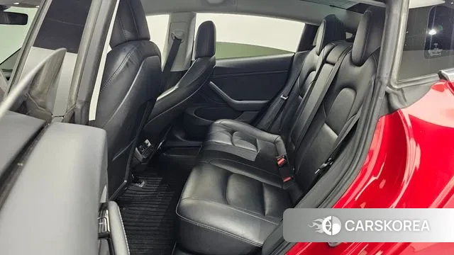 Tesla Model 3 2020 Красный из Кореи, фото 3