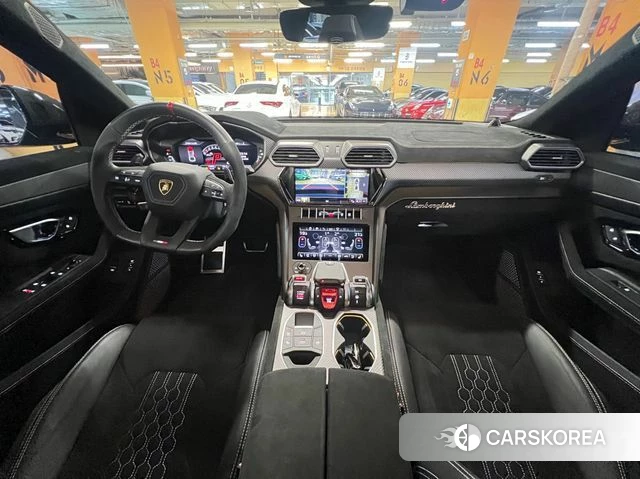 Lamborghini Urus 2023 Темно-зеленый из Кореи, фото 3