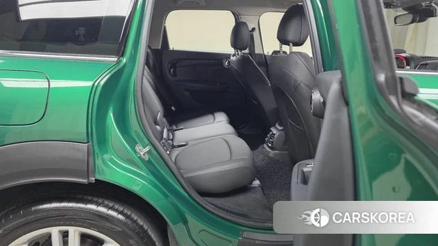 Mini Cooper Countryman 2023 Зеленый из Кореи, фото 3