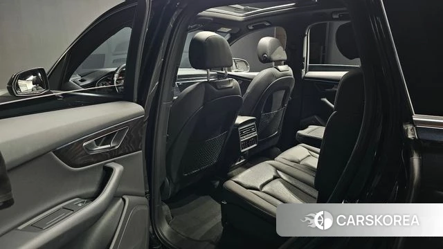 Audi Q7 (4M) 2021 Черный из Кореи, фото 3