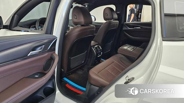 BMW X4 (G02) 2023 Белый из Кореи, фото 3