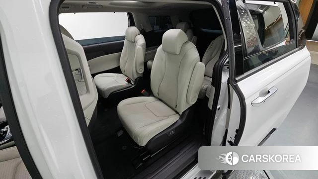 Kia Carnival 4th generation 2023 Белый из Кореи, фото 3