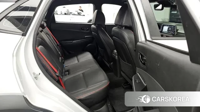 Hyundai Kona 2018 Белый из Кореи, фото 3