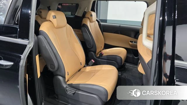 Kia Carnival 4th generation 2023 Черный из Кореи, фото 3