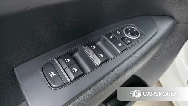 Kia The New K3 2nd generation 2021 Белый из Кореи, фото 3