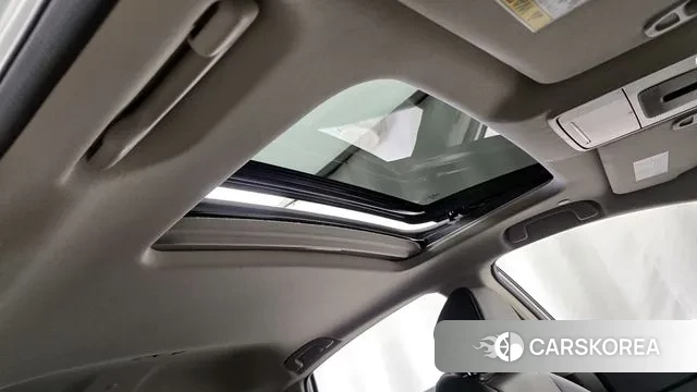 Honda Accord 11th Generation 2024 Белый из Кореи, фото 3