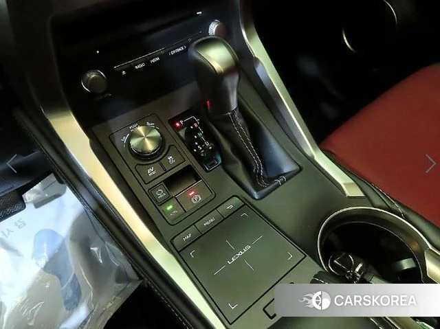 Lexus NX300h 2019 Черный из Кореи, фото 3