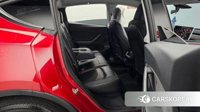 Tesla Model Y 2021 Красный из Кореи, фото 3