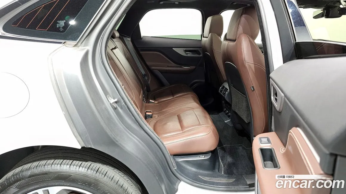 Jaguar F-PACE id 2140341 из Кореи 3