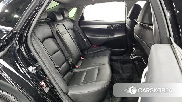 Hyundai The New Grandeur IG Hybrid 2022 Черный из Кореи, фото 3