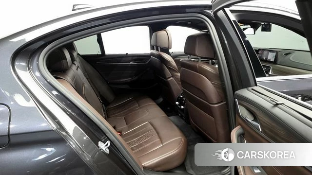 BMW 5 Series (G30) 2020 Серый из Кореи, фото 3