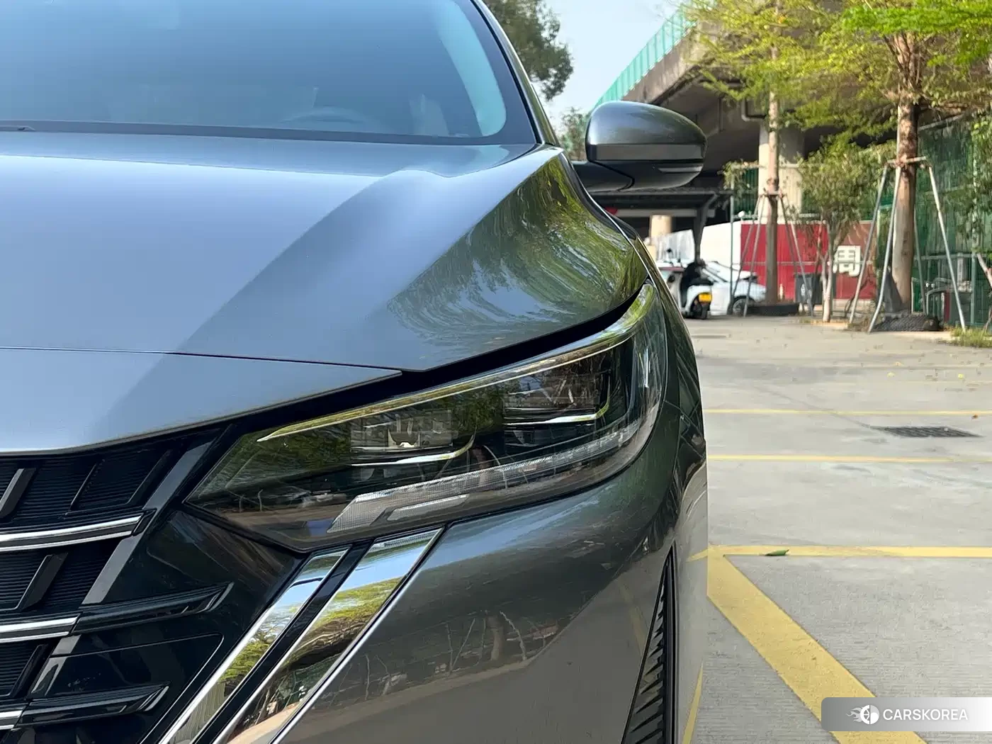Nissan Sylphy 2024 Silver/gray из Китая, фото 3