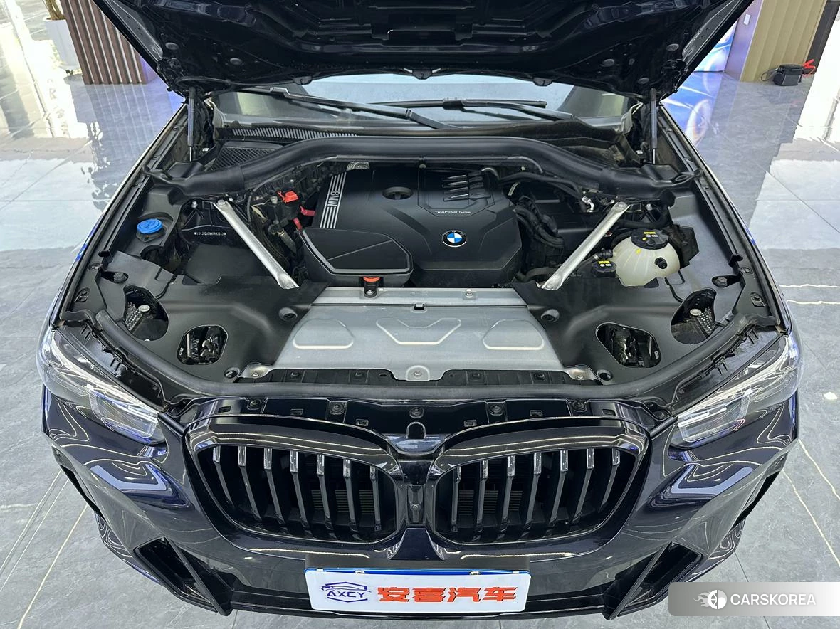 BMW X3 2021 Черный из Китая, фото 3