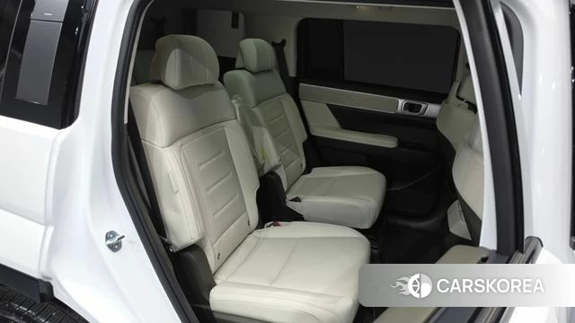 Hyundai Santa Fe (MX5) 2024 Белый из Кореи, фото 3