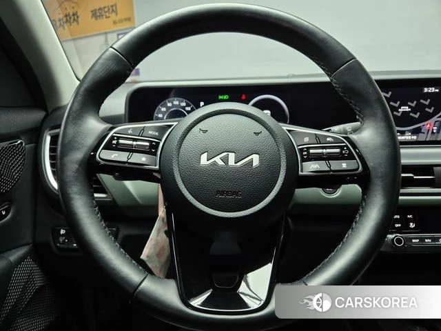 Kia The New Seltos 2025 Темно-зеленый из Кореи, фото 3