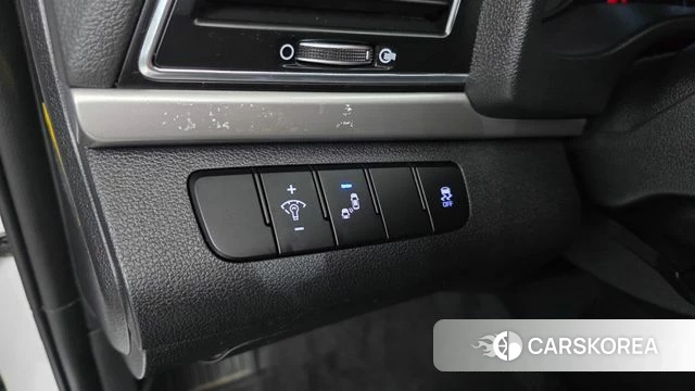Hyundai Avante AD 2018 Белый из Кореи, фото 3