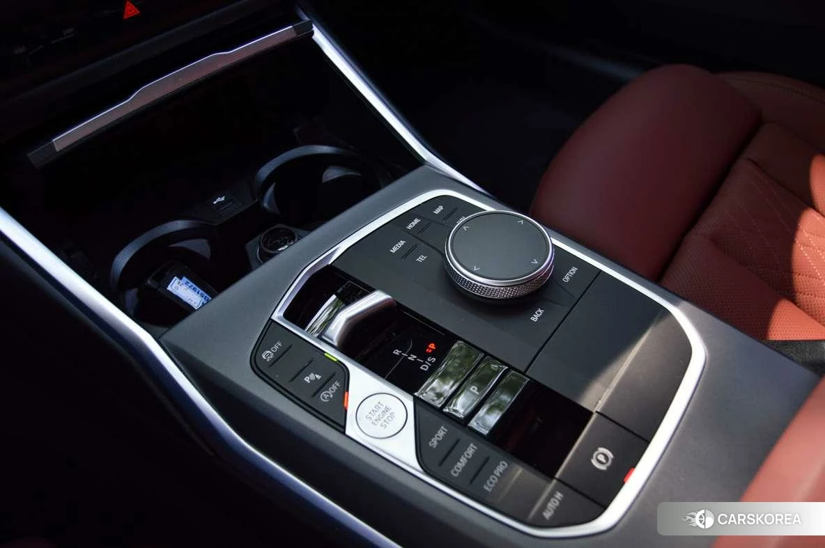 BMW 3 series 2024 Белый из Китая, фото 3