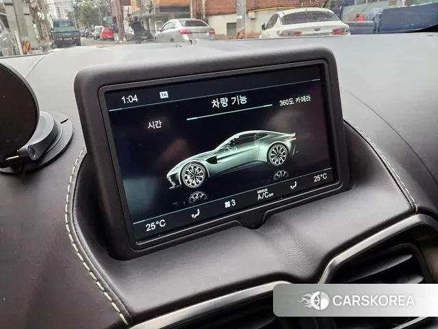 Aston Martin Vantage 2nd Generation 2018 Зеленый из Кореи, фото 3