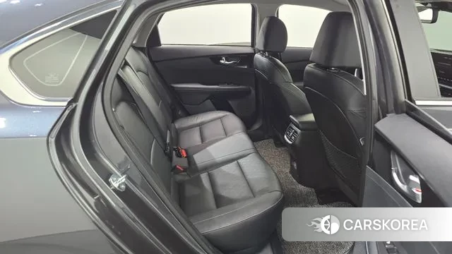 Kia The New K3 2nd generation 2022 Серый из Кореи, фото 3