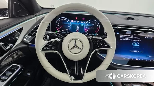 Mercedes-Benz E-Class W214 2024 Белый из Кореи, фото 3