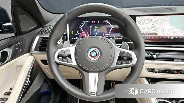 BMW X6 (G06) 2025 Черный из Кореи, фото 3