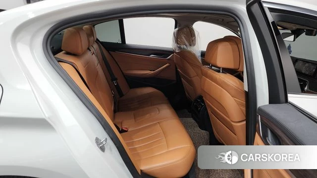 BMW 5 Series (G30) 2020 Белый из Кореи, фото 3