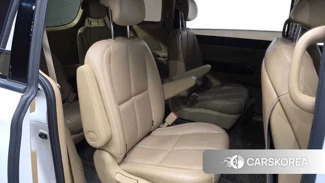 Kia The New Carnival 2018 Белый из Кореи, фото 3