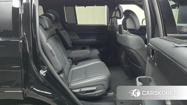 Hyundai Santa Fe (MX5) 2023 Черный из Кореи, фото 3