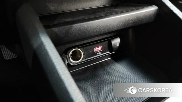 Kia The New K3 2nd generation 2021 Серый из Кореи, фото 3