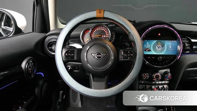 Mini Cooper 2022 Черный из Кореи, фото 3