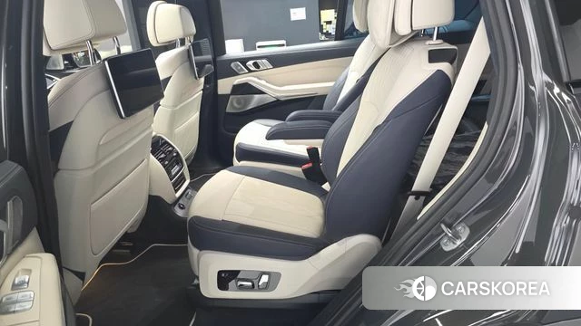 BMW X7 (G07) 2022 Серый из Кореи, фото 3
