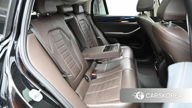 BMW X4 (G02) 2022 Черный из Кореи, фото 3