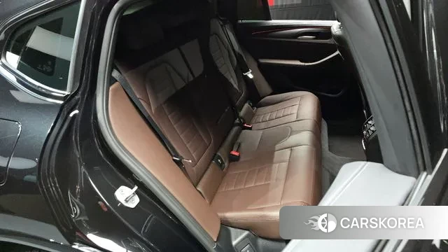 BMW X4 (G02) 2025 Черный из Кореи, фото 3