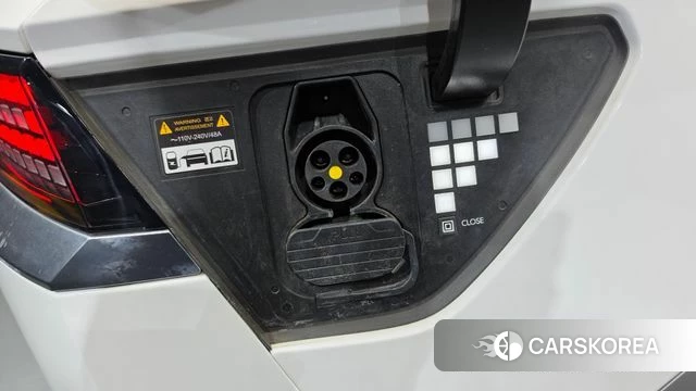 Hyundai Ionic 5 2023 Белый из Кореи, фото 3