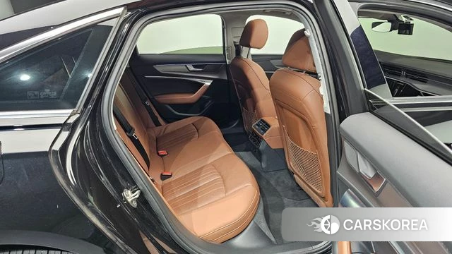 Audi A6 (C8) 2020 Черный из Кореи, фото 3