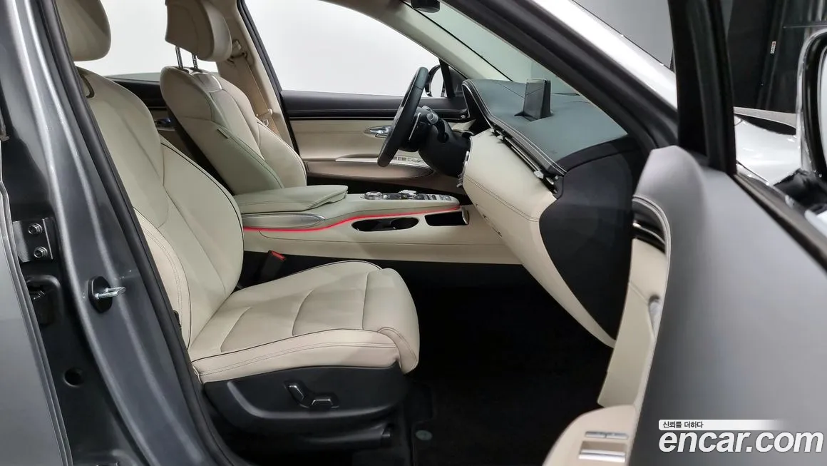 Genesis GV70 id 1922796 из Кореи 3