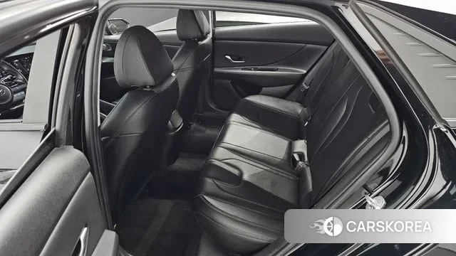 Hyundai Avante (CN7) 2022 Черный из Кореи, фото 3