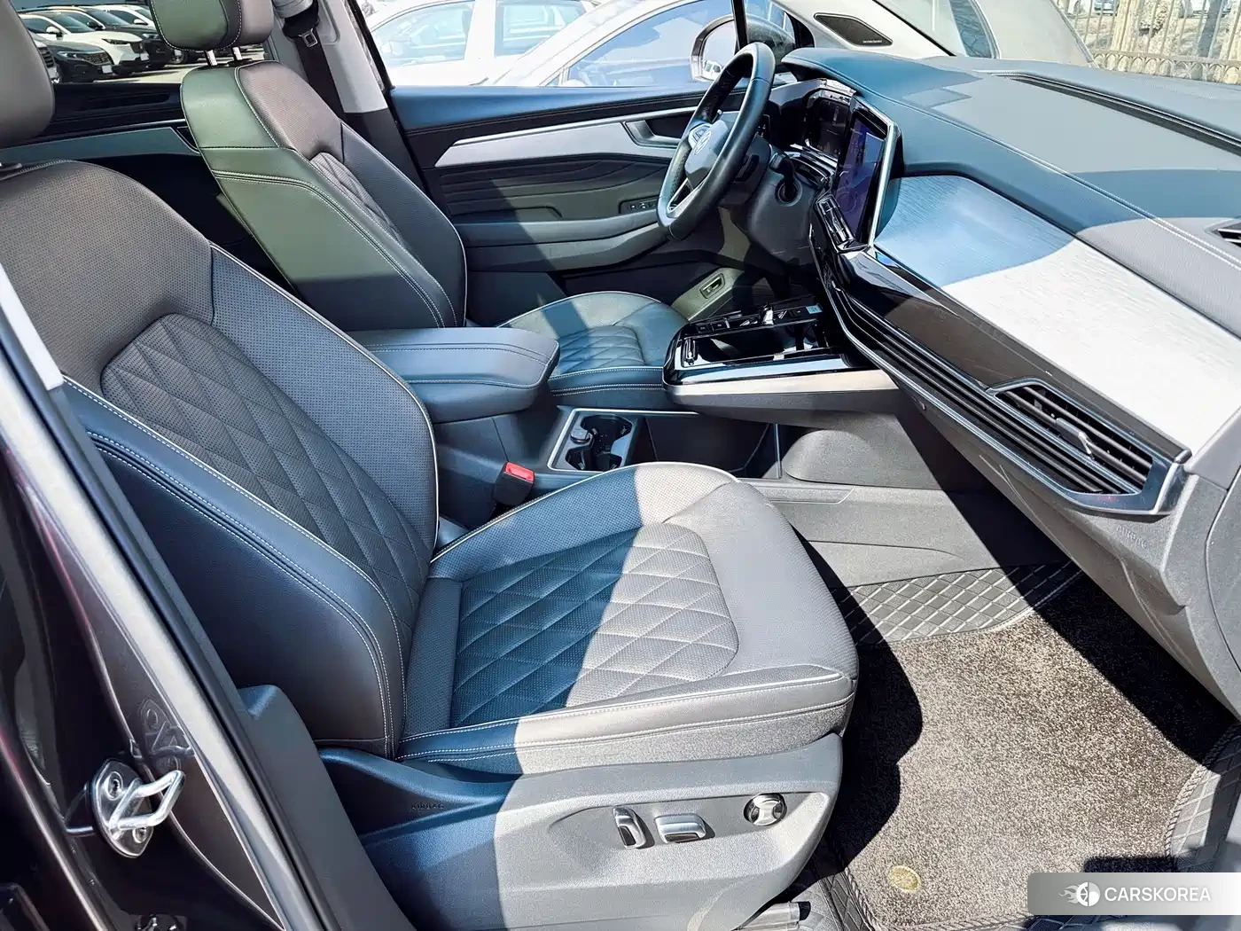 Volkswagen Talagon 2023 Черный из Китая, фото 3