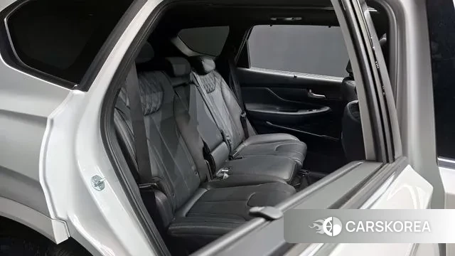 Hyundai The New Santa Fe 2023 Белый из Кореи, фото 3