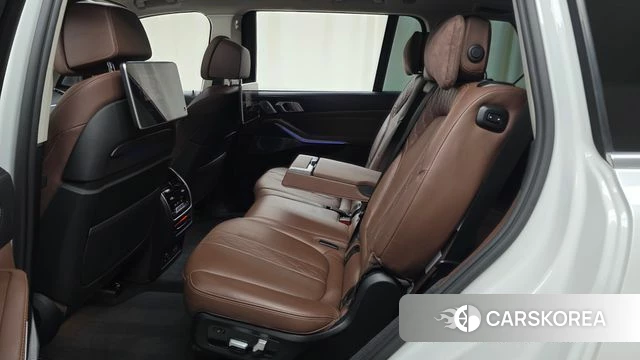 BMW X7 (G07) 2021 Белый из Кореи, фото 3