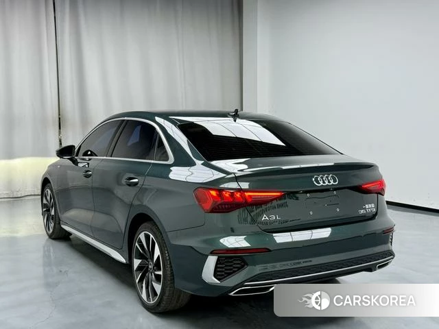 Audi A3 2023 Зеленый из Китая, фото 3