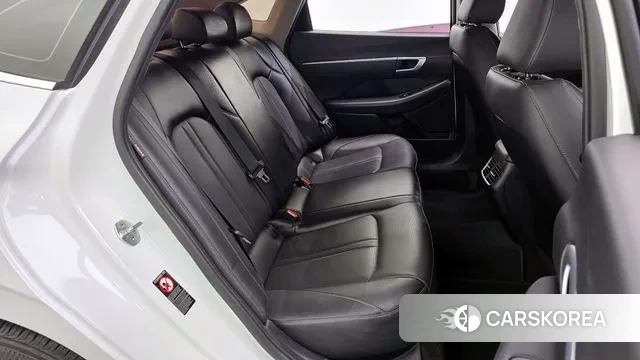 Hyundai Sonata (DN8) 2021 Белый из Кореи, фото 3