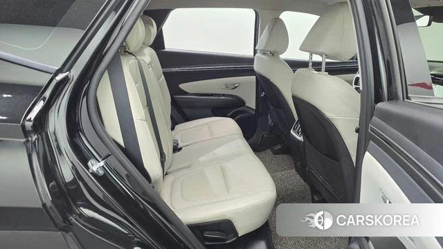 Hyundai Tucson (NX4) 2021 Черный из Кореи, фото 3