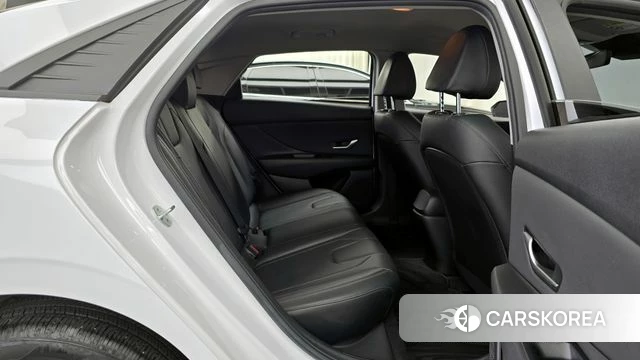 Hyundai Avante (CN7) 2021 Белый из Кореи, фото 3